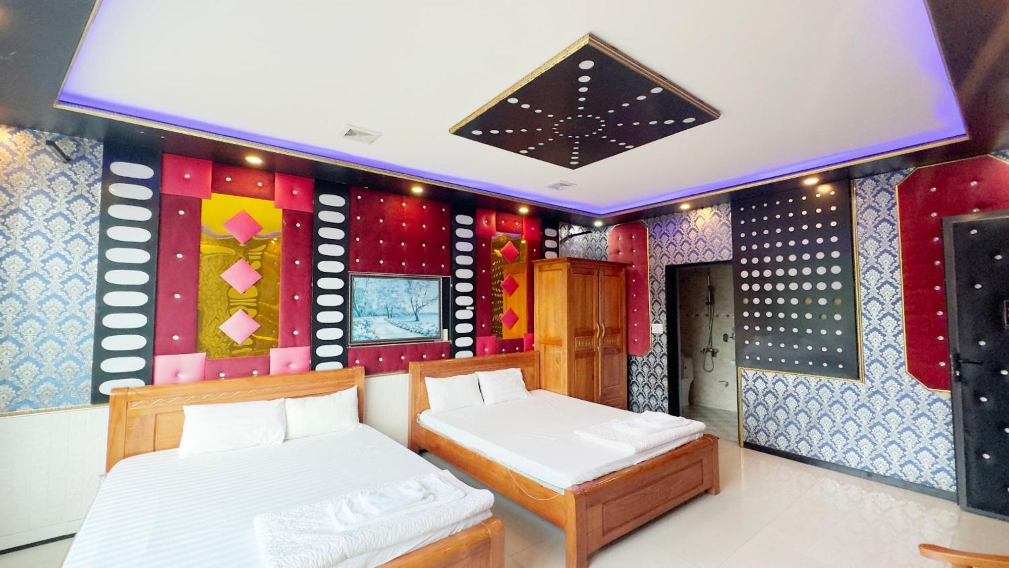 Quy Anh Hotel Bao Lac Town Esterno foto