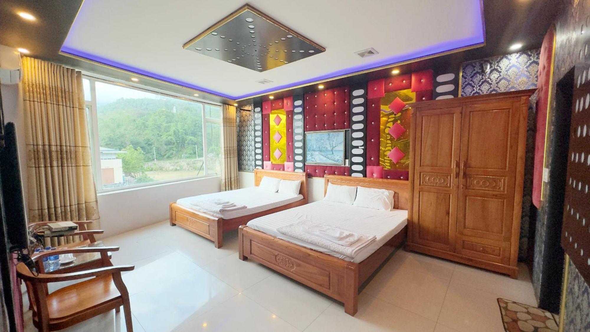 Quy Anh Hotel Bao Lac Town Esterno foto
