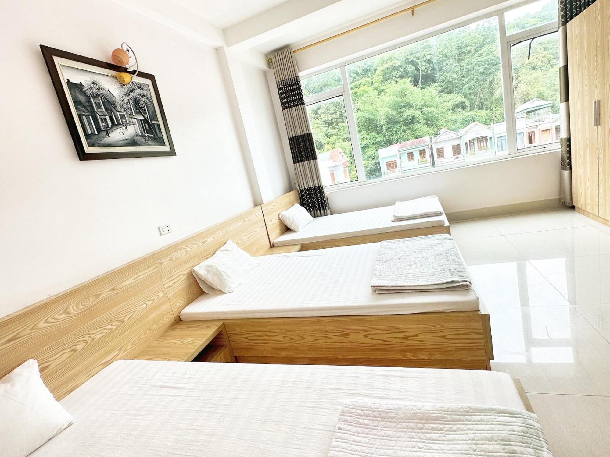 Quy Anh Hotel Bao Lac Town Esterno foto